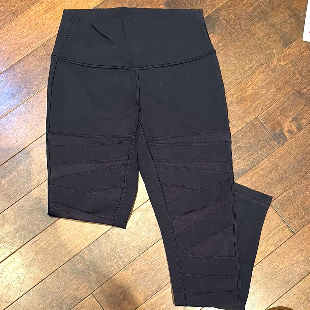 Lululemon Black Mesh Tech leggings